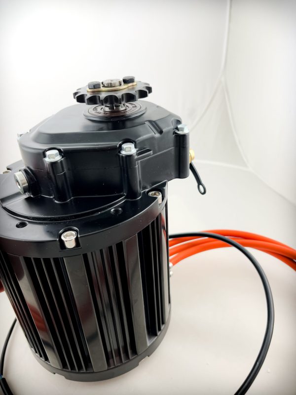 Электромотор Deller QSJ138D-90 4кВт с редуктором V3 — изображение 2